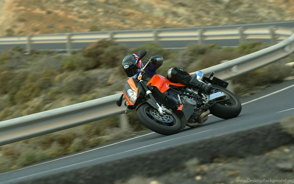 Desktop racing bike pics download.jpg