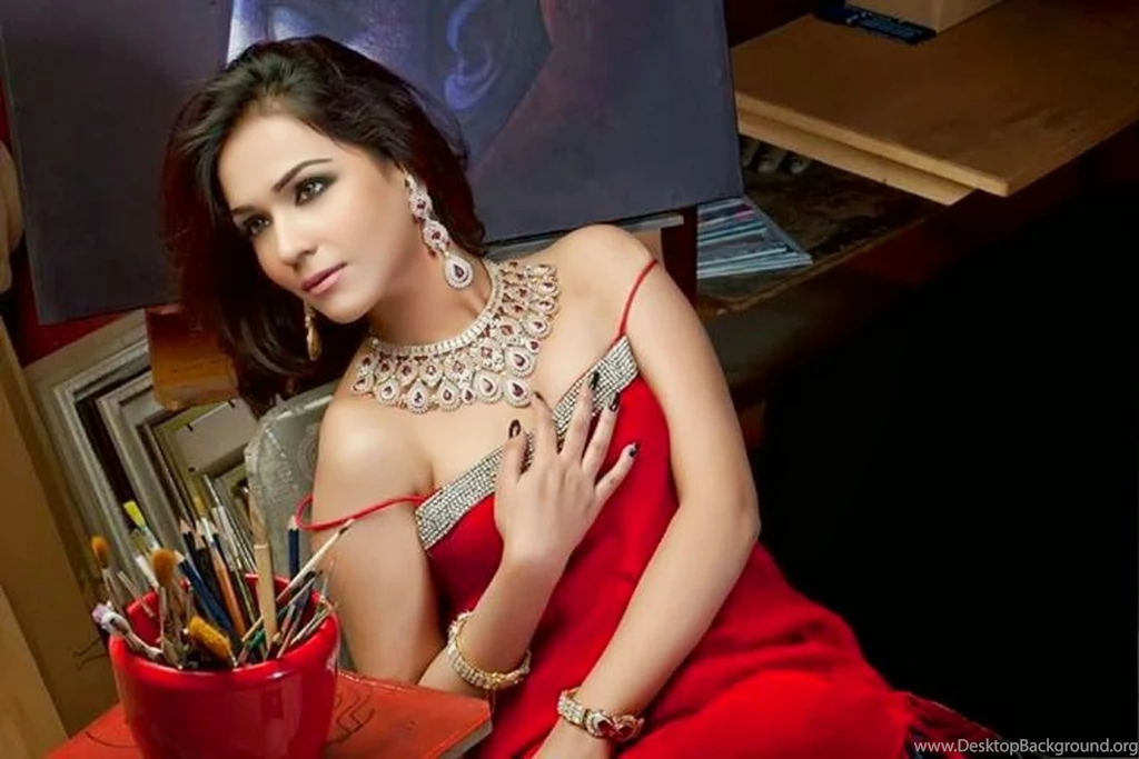 Humaima Malik Hot Free Download Hd Wallpapers
