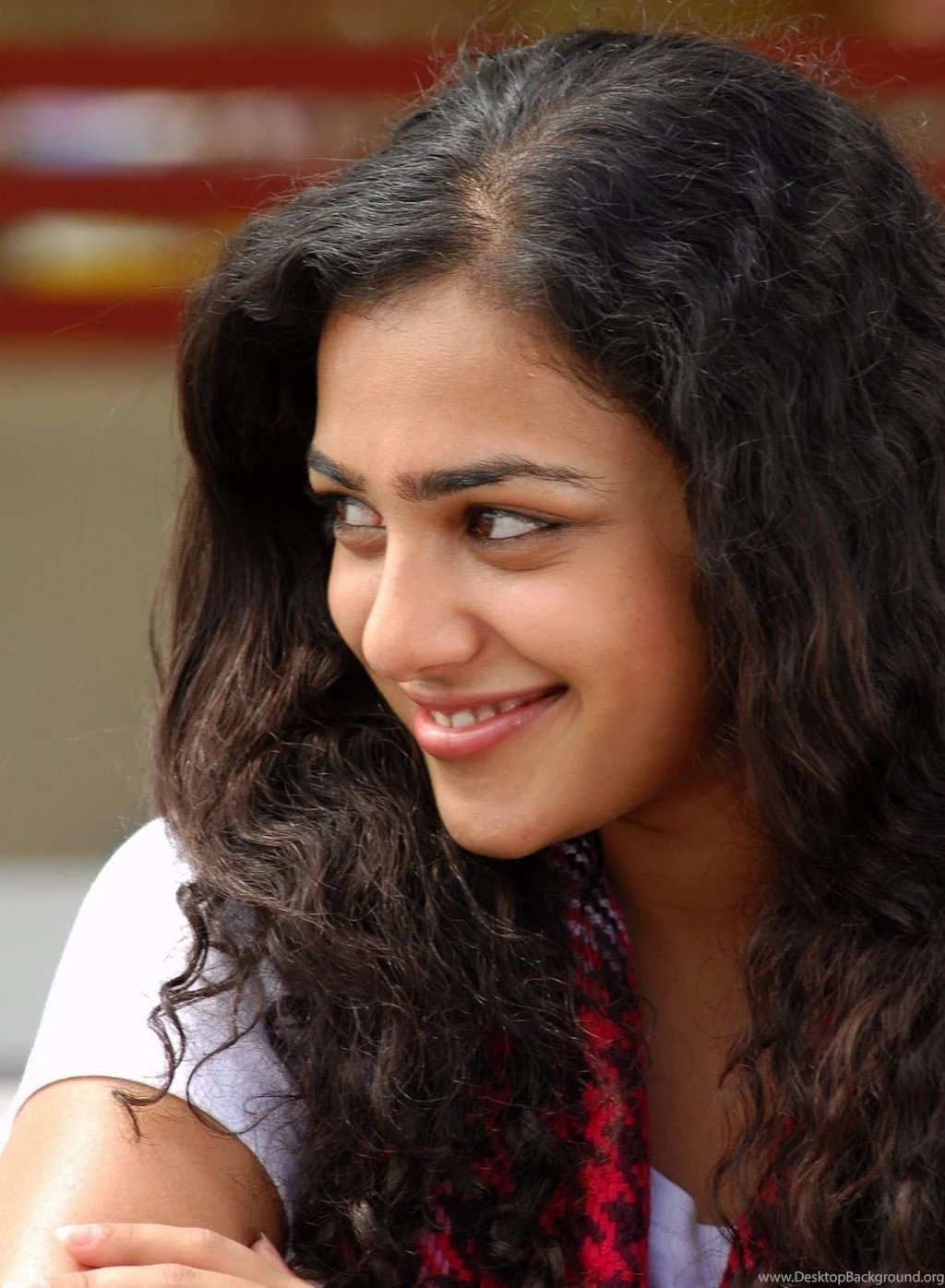 Telugu Actress Nithya Menon Wallpapers