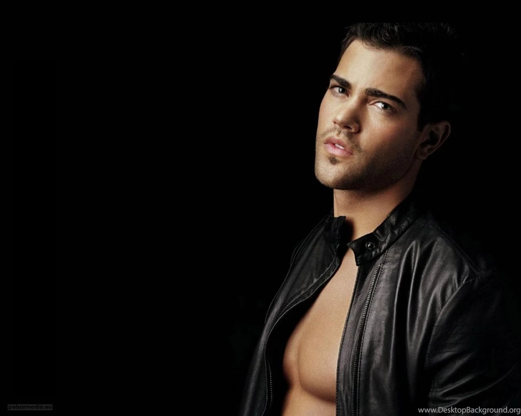 50 Hot And Sexy Men Wallpapers For PC