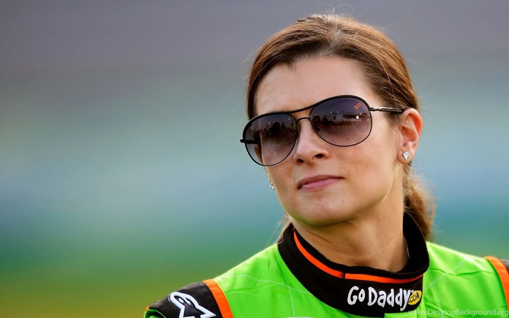 Danica Patrick Glasses Wallpapers.jpg