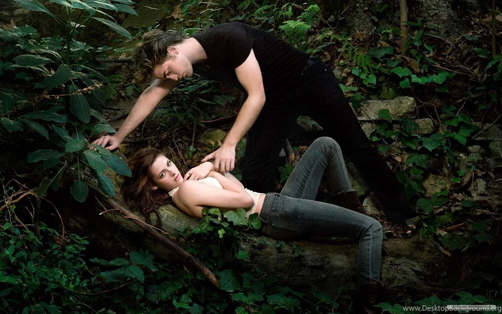 Free Wallpapers Free Movie Wallpapers The Twilight Saga: New ...