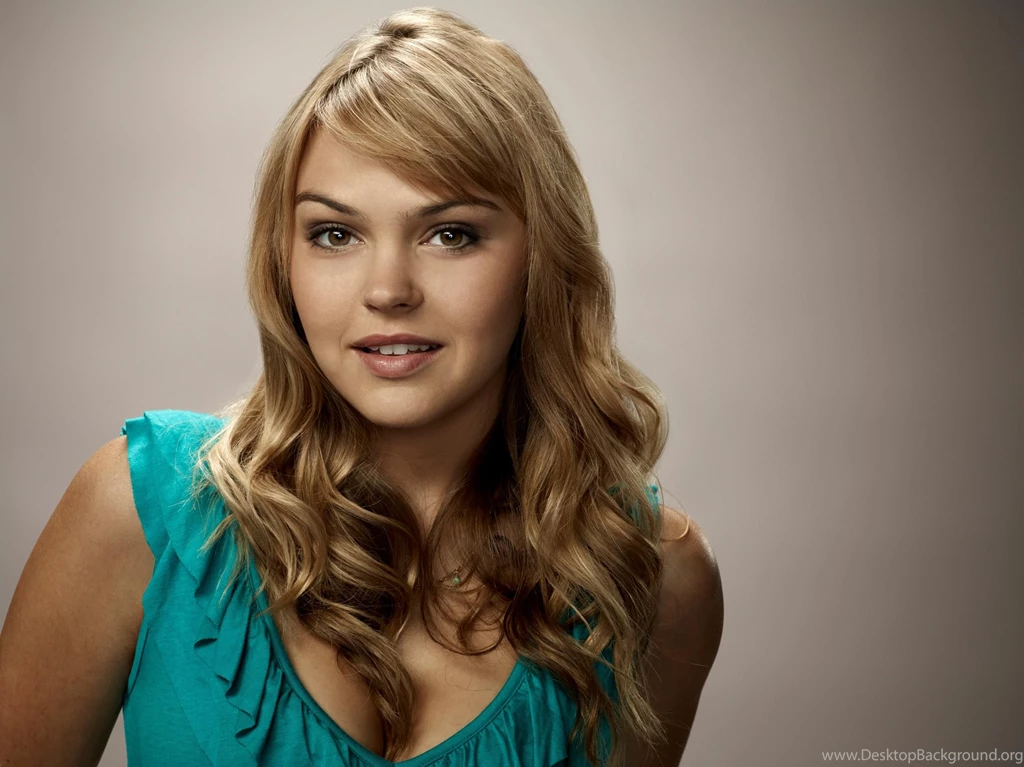 Aimee Teegarden Photo, Pics, Wallpapers Photo
