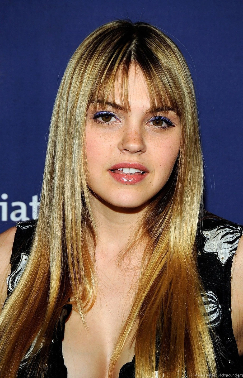 Image Space Great: Aimee Teegarden Images