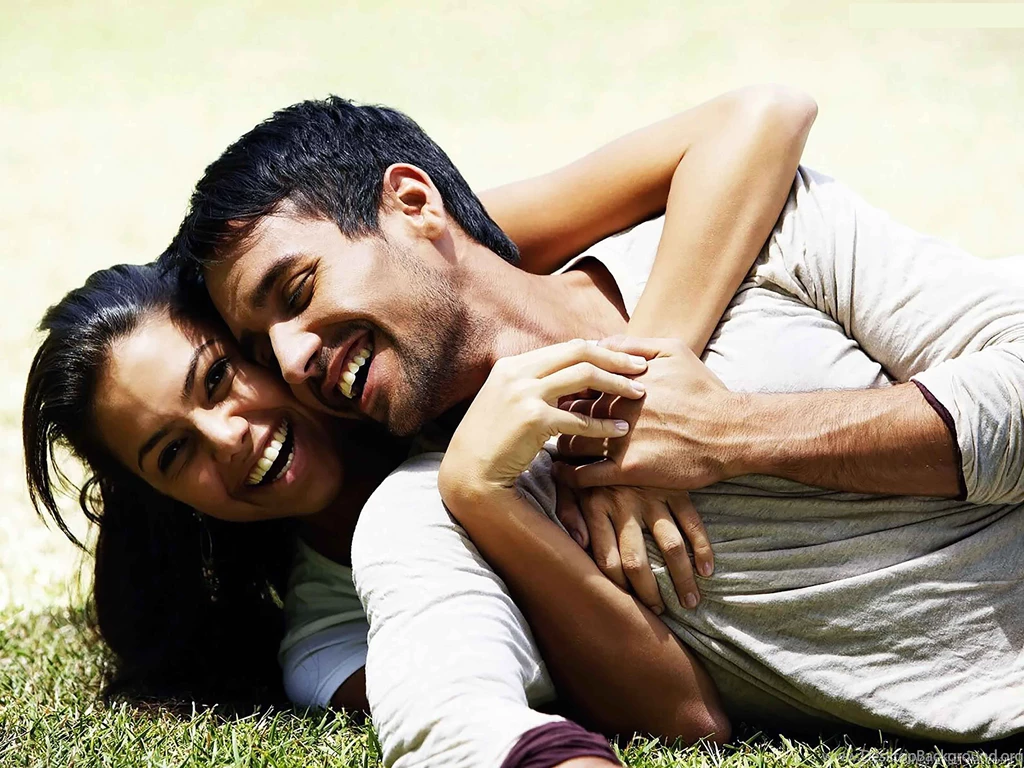 40+ Romantic Couple Wallpapers