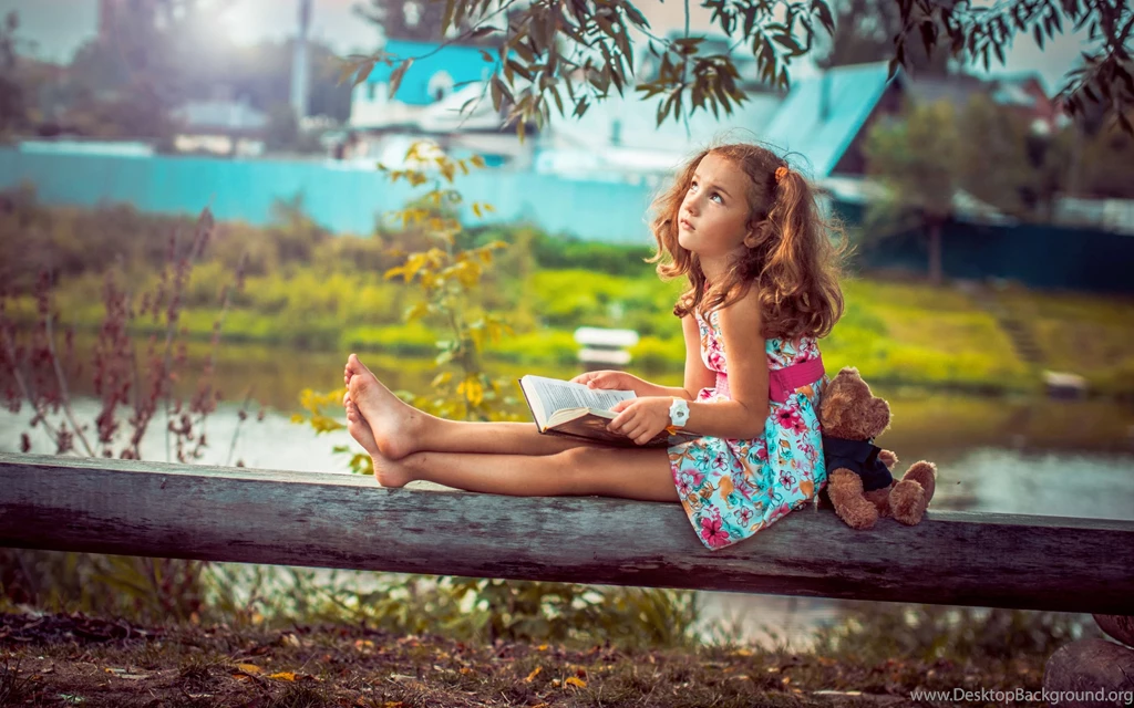 Cute little girl with teddy bear wide wallpaper.jpg