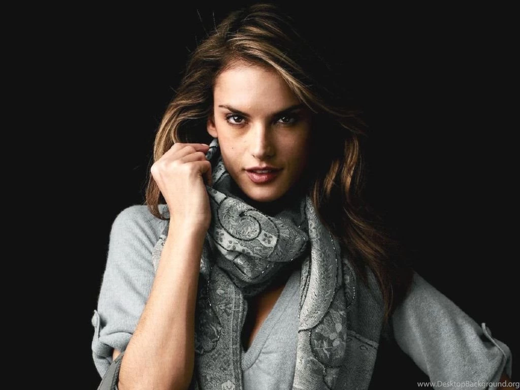 Alessandra Ambrosio Wallpapers