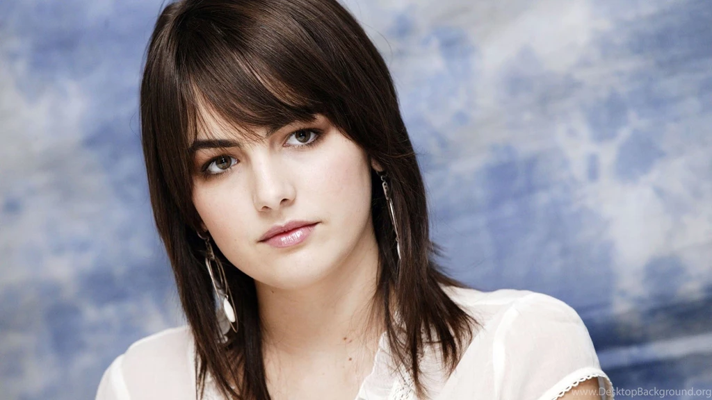 Camilla Belle When A Stranger Calls