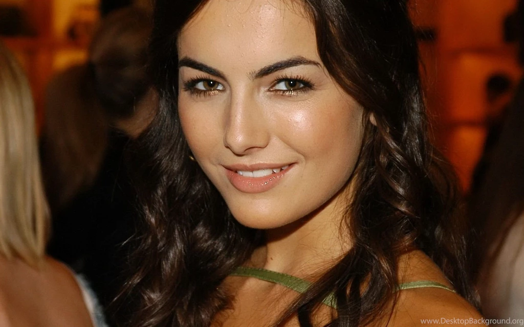 Camilla Belle Wallpapers