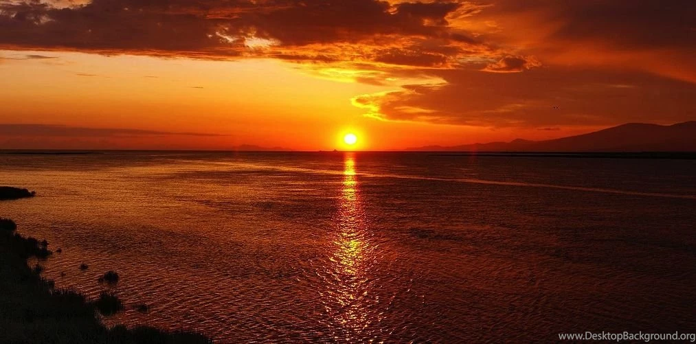 Beautiful sunset and sea backgrounds widescreen and hd background.jpg