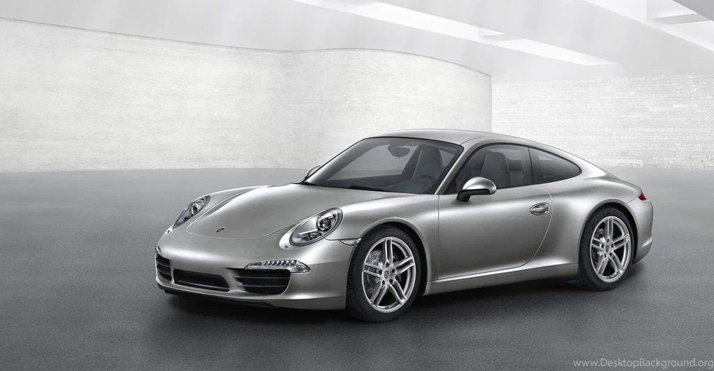 2012 new porsche 911 carrera front angle view.jpg