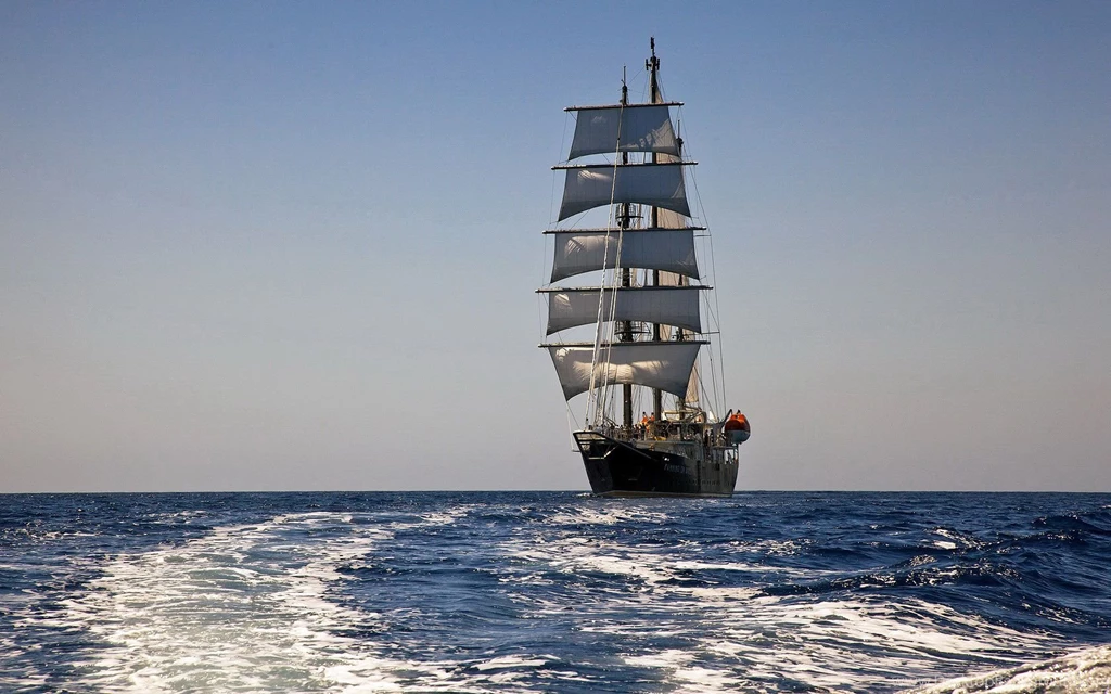 Sailing Ship Wallpapers