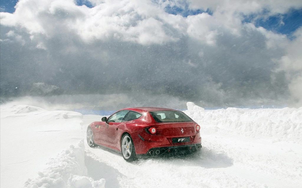 Ferrari FF 2012
