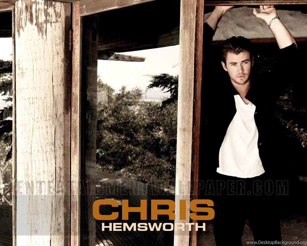 Chris Hemsworth Widescreen Background.jpg