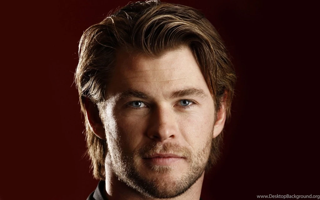 Chris Hemsworth Wife Wallpaper.
