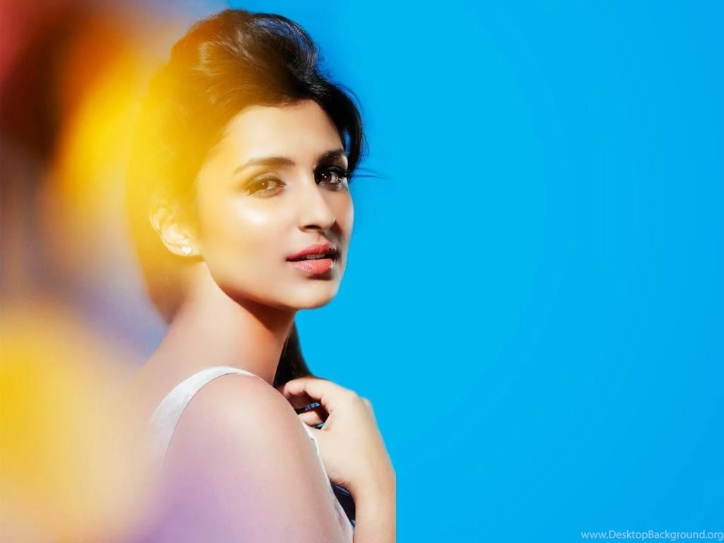 Parineeti Chopra Cute HD Wallpapers