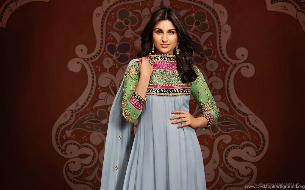 Parineeti Chopra Fashion Wallpapers