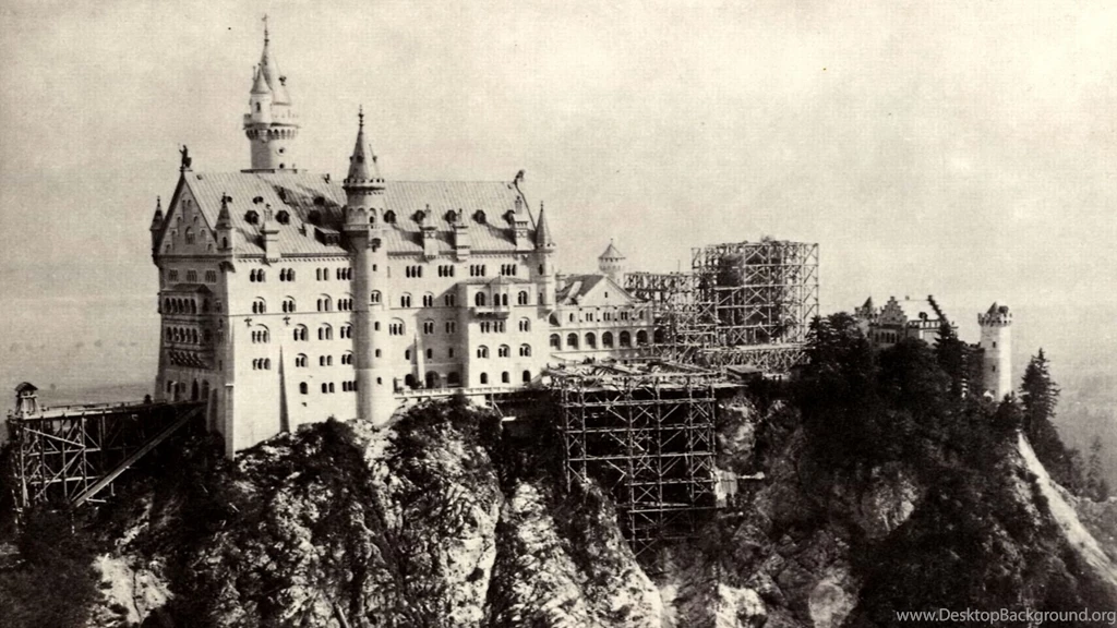 Neuschwanstein Castle 1461960