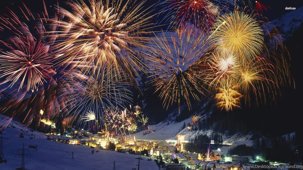 Fireworks Over Tyrol, Austria Wallpapers World Wallpapers
