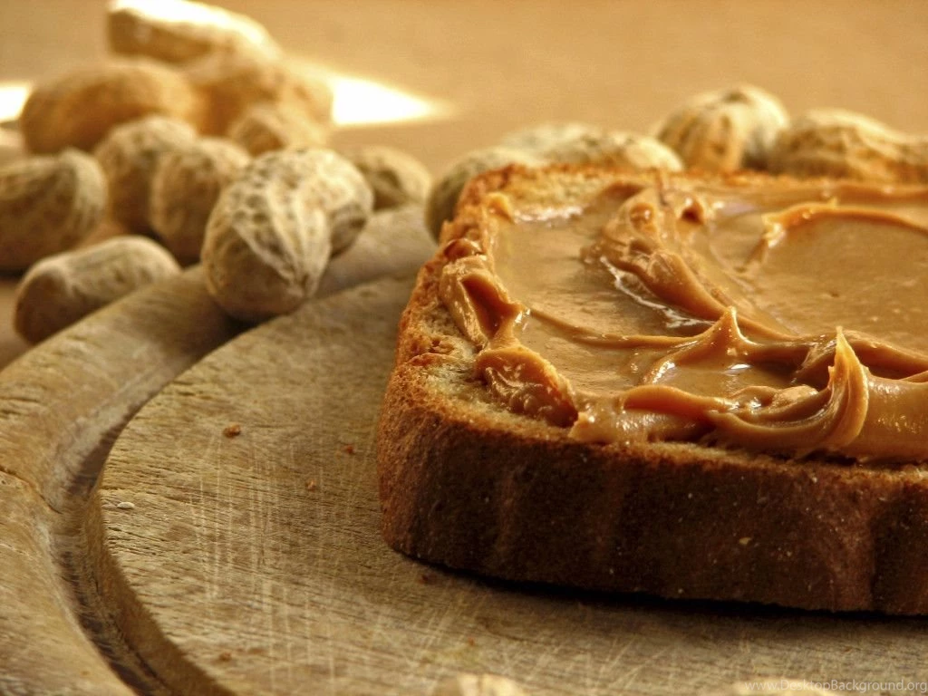 Homemade Peanut Butter