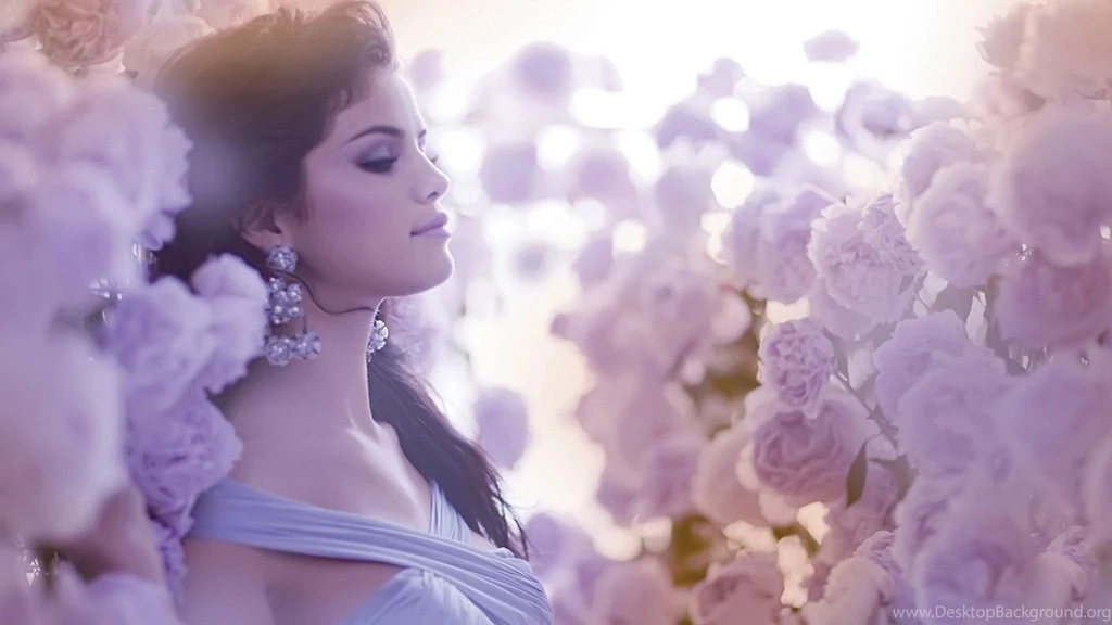 Download Wallpapers 2048x1152 Selena Gomez, Flowers, Dress ...