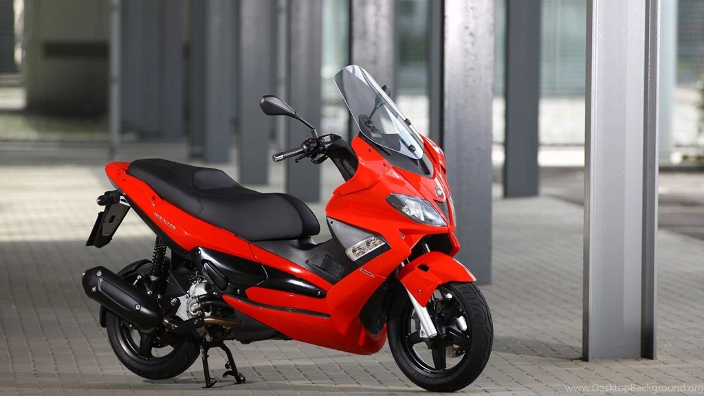 Motorcycles: Gilera Nexus 300 Motorcycles Red Free Desktop ...