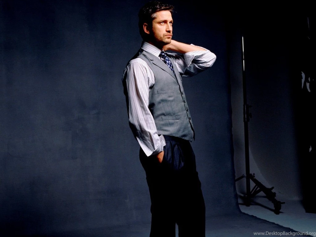 Gerard Butler Wallpapers 43 High Resolution Wallpapers   ImgX Wallpapers