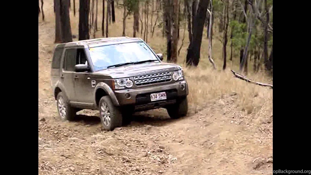 Land Rover Discovery 4 Off Road   Image