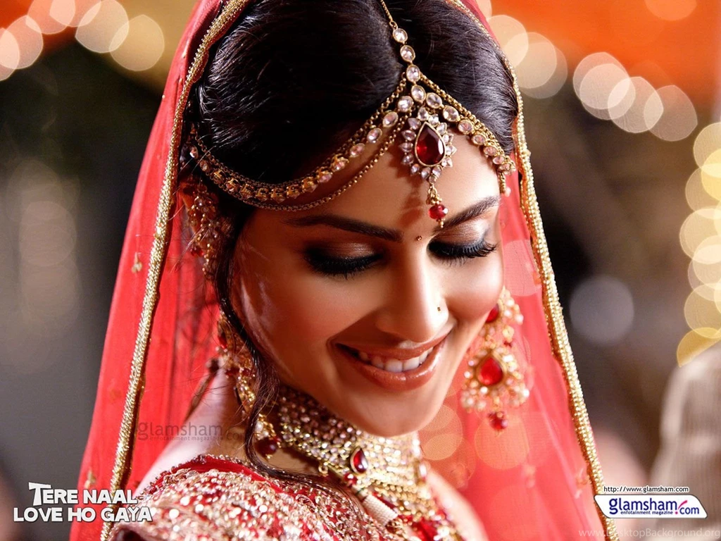 Genelia D'Souza Actress Wallpapers Glamsham