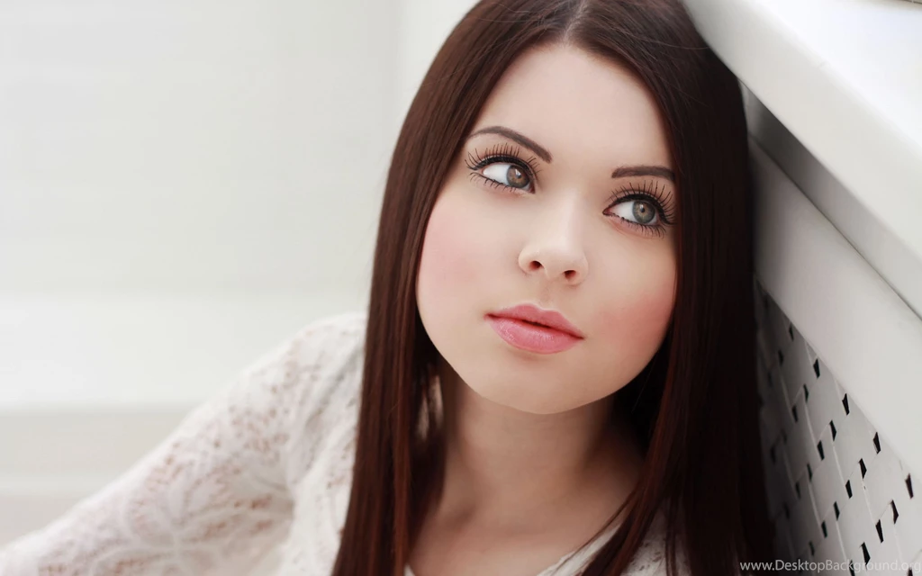 Pretty Girl HD Wallpapers