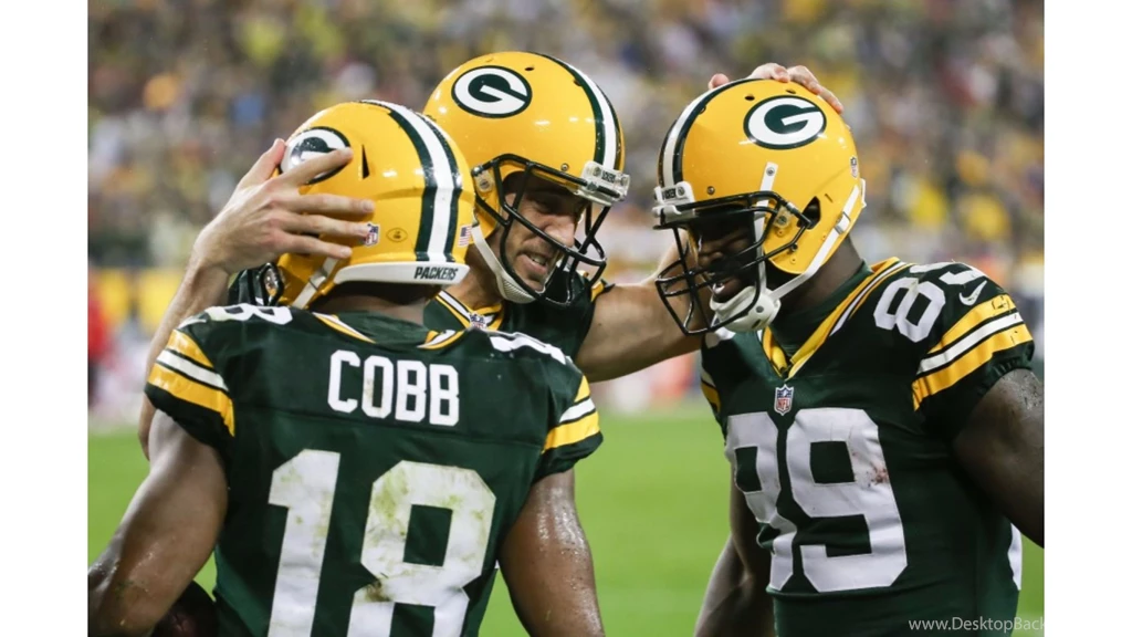 Celebration 4K Aaron Rodgers Wallpapers