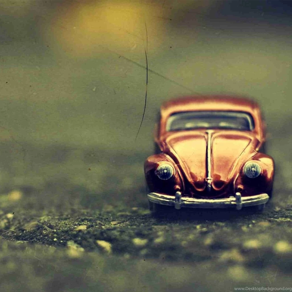 Volkswagen Beetle Toy iPad Wallpapers Download