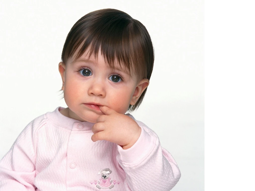 Small Cute Baby Photos HD Wallpapers Pretty