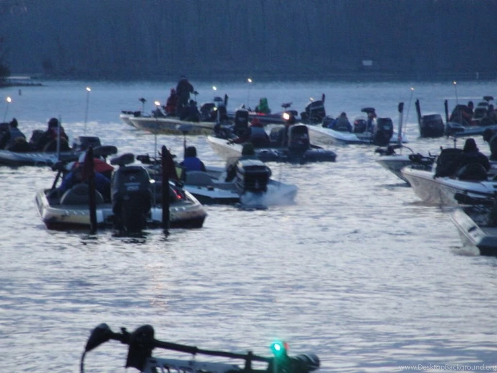 Free Desktop Wallpapers   Lake Of The Ozarks Bassing Fishing