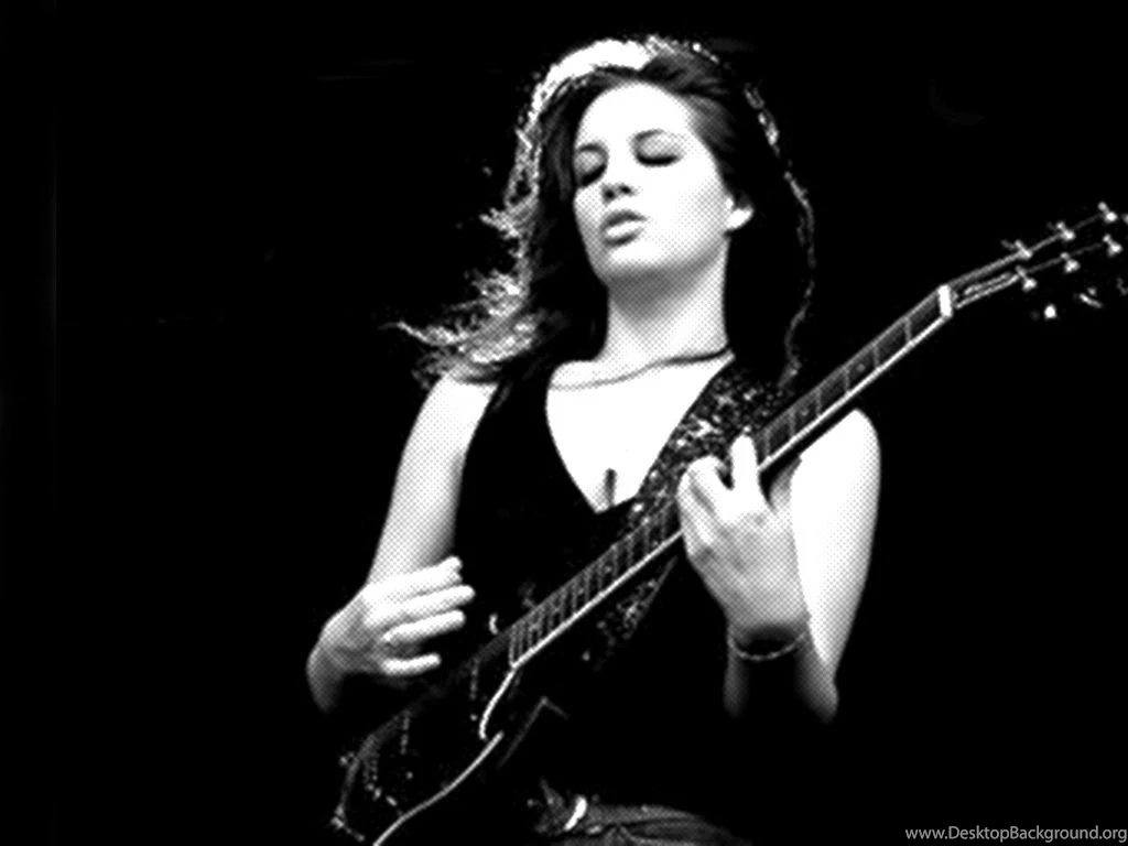 Guitar Playing Girls 2 ~ BEAUTIFUL GIRL WALLPAPERS