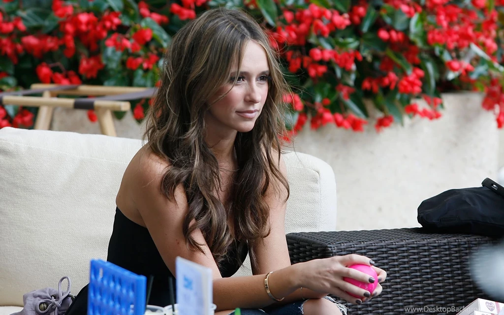 Jennifer Love Hewitt Wallpapers HD