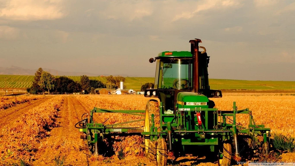 Tractor In Field HD Desktop Wallpapers : Widescreen : High ...