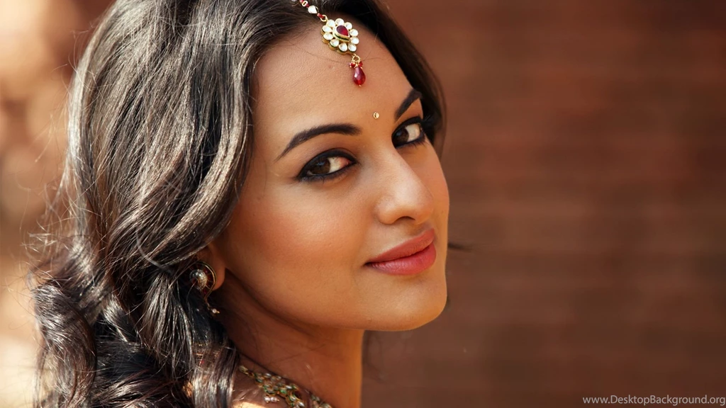 Sonakshi Sinha Wallpapers