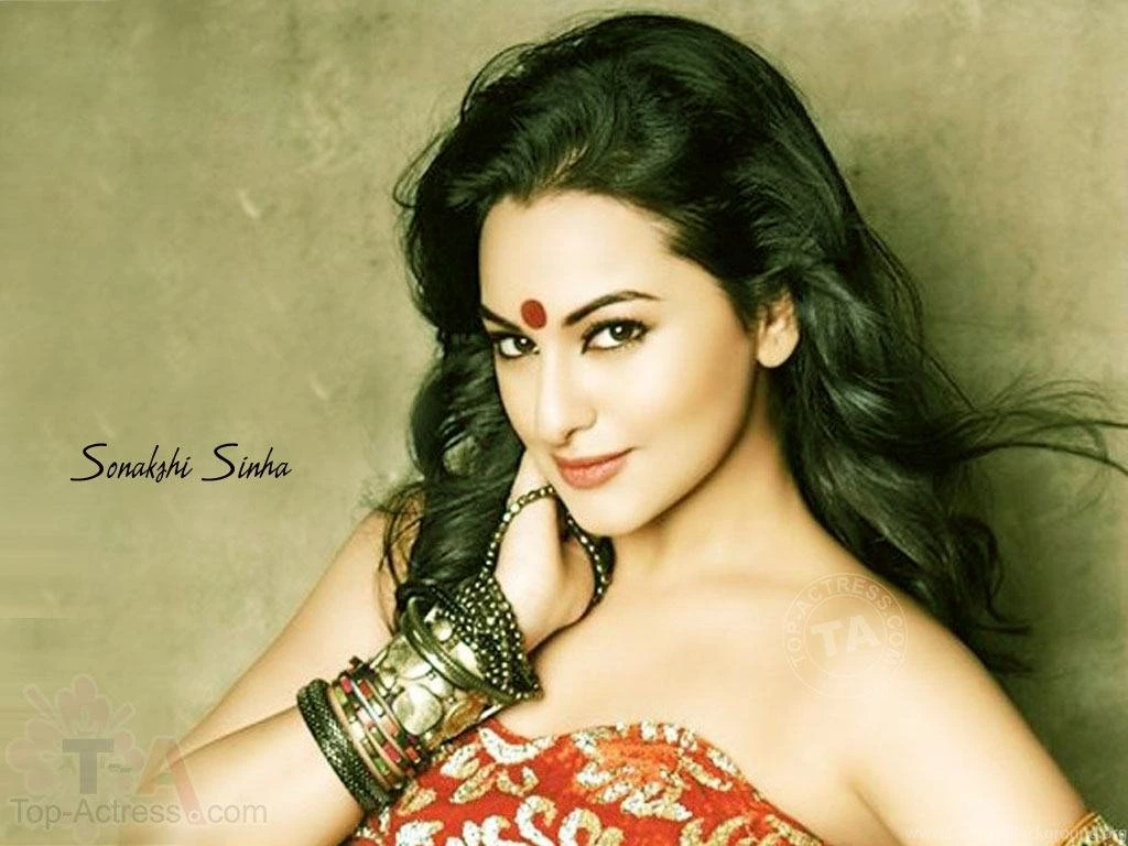 Sonakshi sinha 2012 wallpapers.jpg