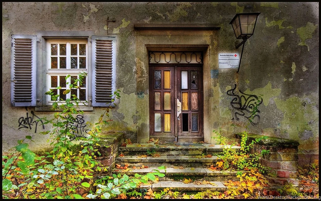 Amazing Old House Wallpapers