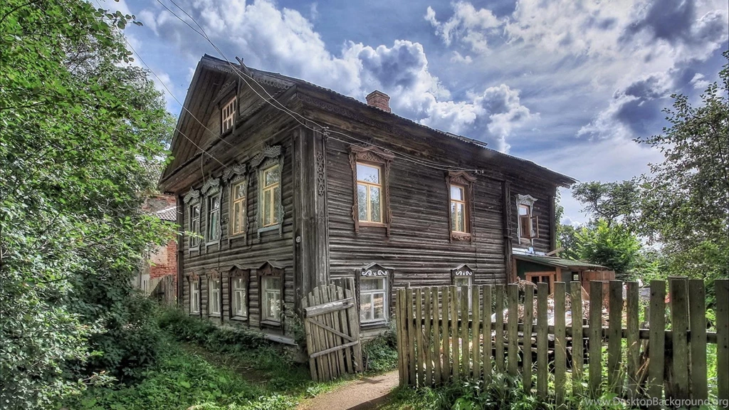 Wonderful Old House   (