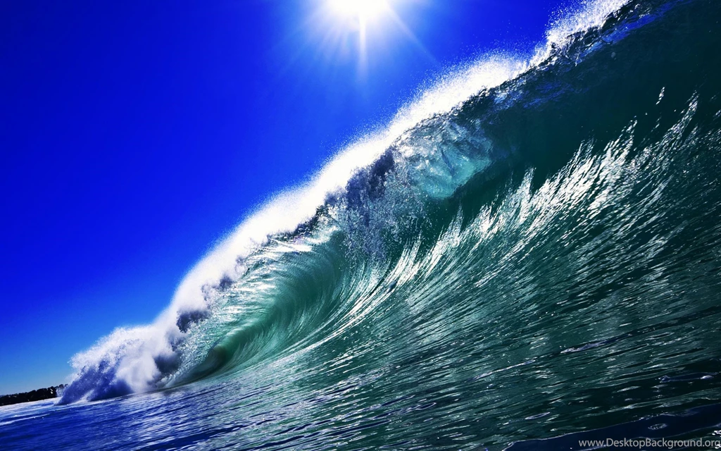 Waves Crashing Desktop Wallpapers & Pictures