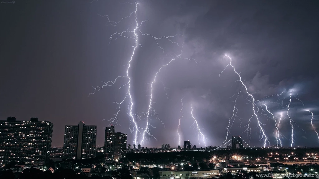 2560x1440 Lightning City Wallpapers
