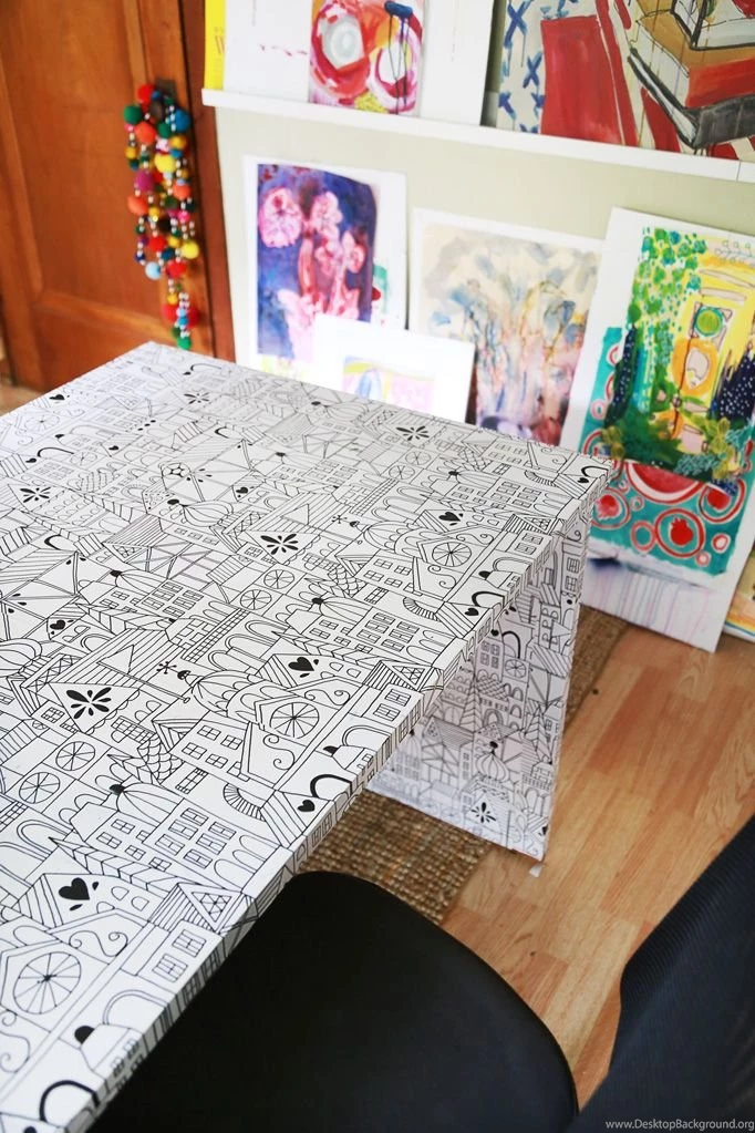 I Wallpapered The Desk Aunt Peaches