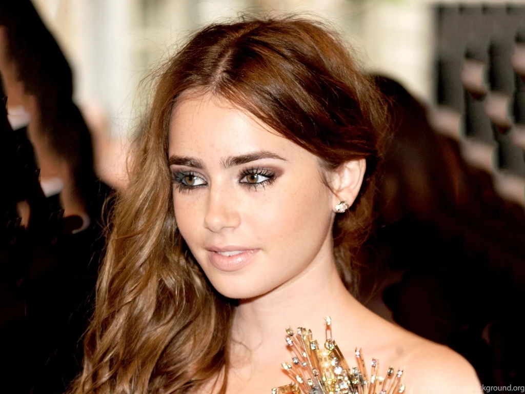 Lily Collins Wallpaper HD Download.jpg