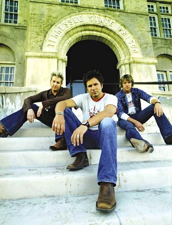 Virginia Beach Amphitheater Offers $10 Lawn Tickets To Select ...