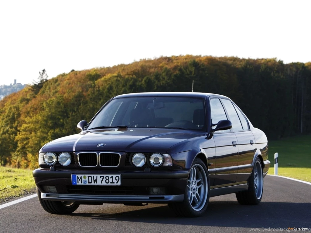 Bmw_5 series_1994_wallpapers_1.jpg