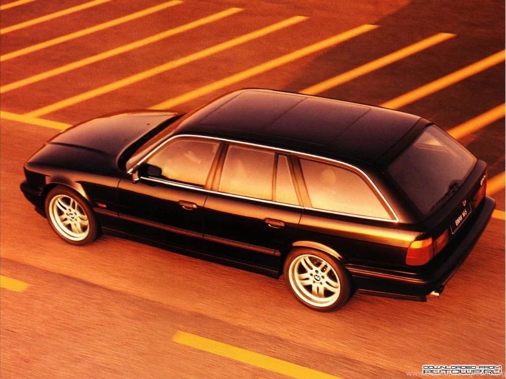 BMW M5 E34 Picture