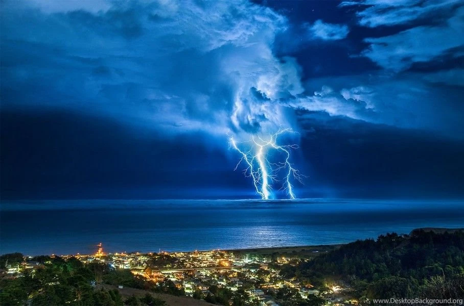 High Resolution Thunderstorms Wallpapers   FunnyDAM   Funny Images ...