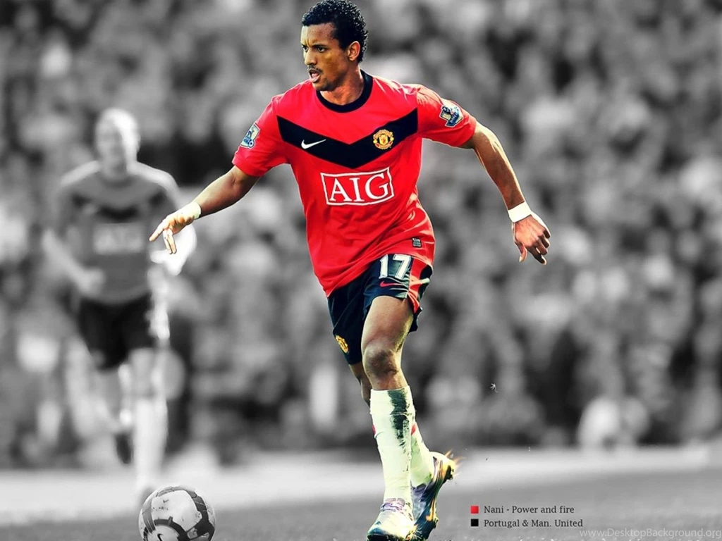 The Halfback Of Manchester United Luis Nani With A Ball Wallpapers ...